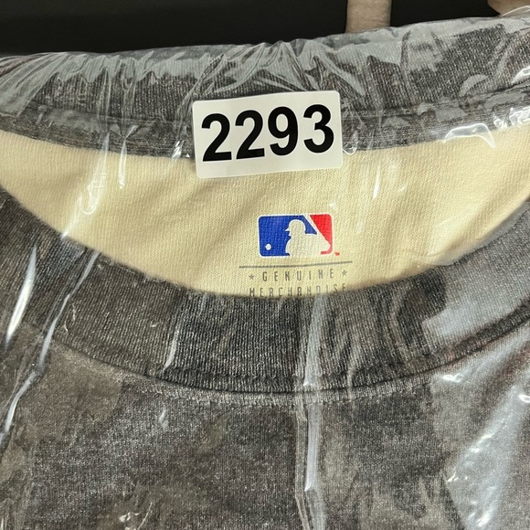 Pittsburgh Pirates MLB Performance Shirt Mens XL Buccos Jolly Roger 2293 - Picture 7 of 7